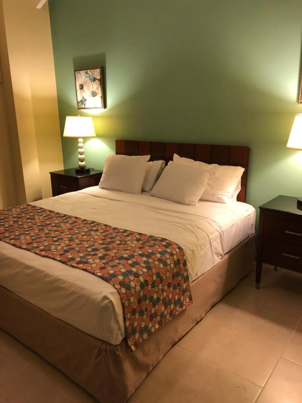 Carl'S Unique Inn & Conference Facilities خليج سِمبسون المظهر الخارجي الصورة